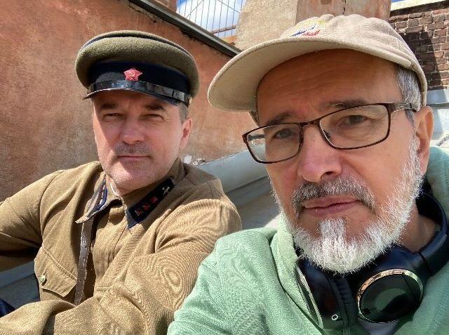 Павел Трубинер на съёмках сериала "Банда ЗИГ ЗАГ. Начало"
